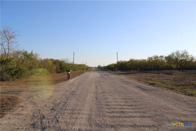 0000 CR 339, Jourdanton, TX 78026