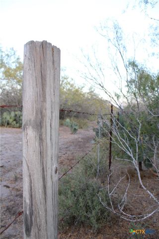 0000 CR 339, Jourdanton, TX 78026