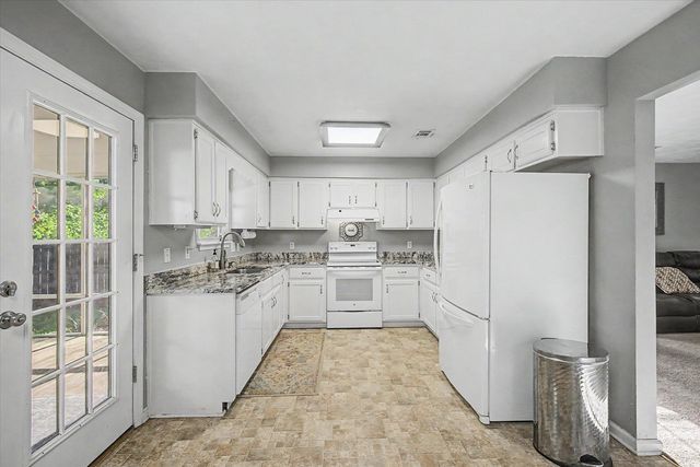 1704 Greenridge Trail, Tallahassee, FL 32312