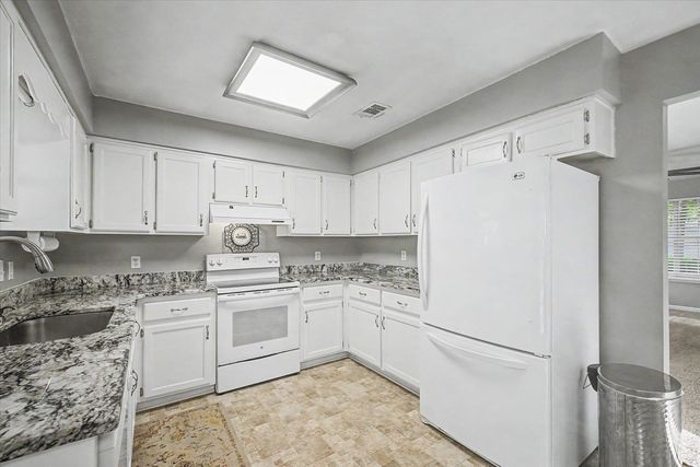 1704 Greenridge Trail, Tallahassee, FL 32312