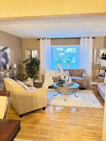 1454 Illinois Avenue, Bay Shore, NY 11706