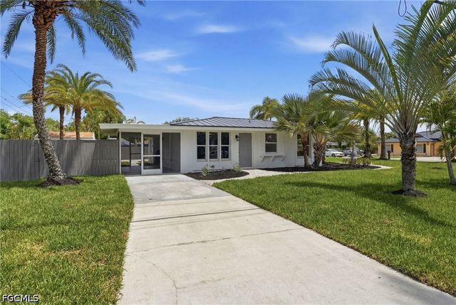 11901 McGregor BLVD, Fort Myers, FL 33919