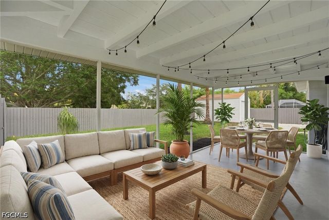 11901 McGregor BLVD, Fort Myers, FL 33919