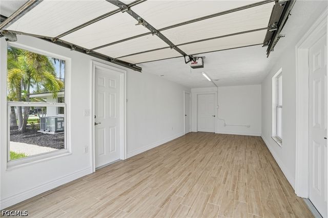 11901 McGregor BLVD, Fort Myers, FL 33919