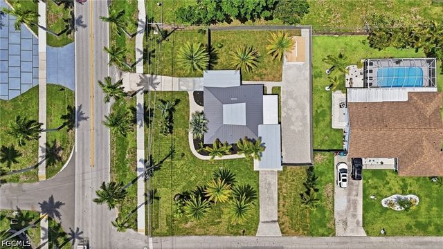 11901 McGregor BLVD, Fort Myers, FL 33919