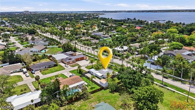 11901 McGregor BLVD, Fort Myers, FL 33919