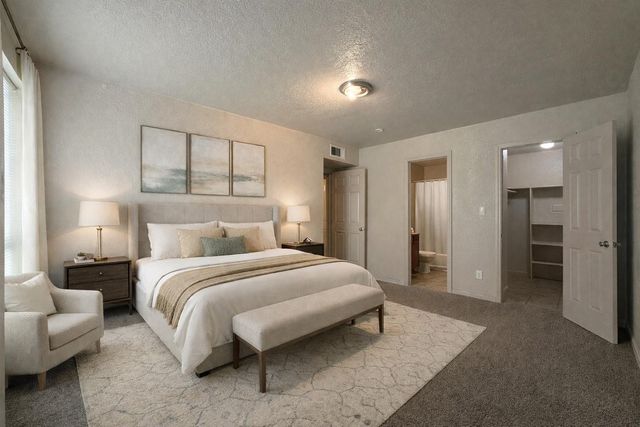 8100 Creekbend Drive 181, Houston, TX 77071