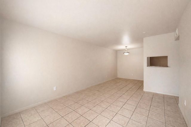 8100 Creekbend Drive 181, Houston, TX 77071