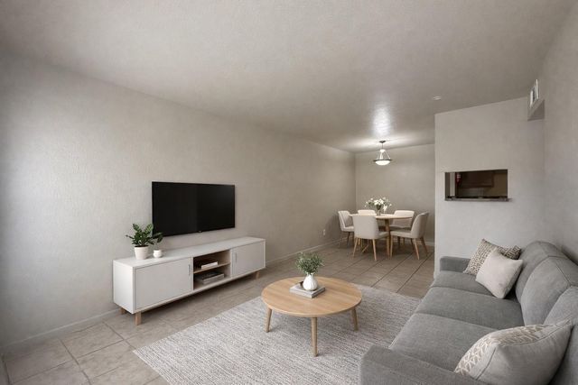 8100 Creekbend Drive 181, Houston, TX 77071