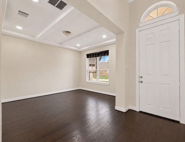 4002 Dogwood Canyon Lane, Sugar Land, TX 77479