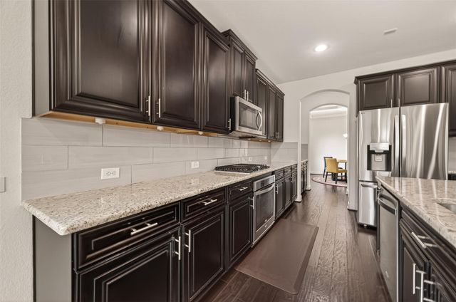 4002 Dogwood Canyon Lane, Sugar Land, TX 77479