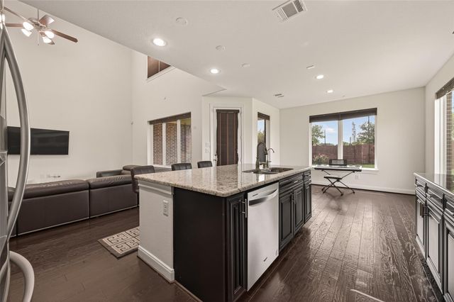 4002 Dogwood Canyon Lane, Sugar Land, TX 77479