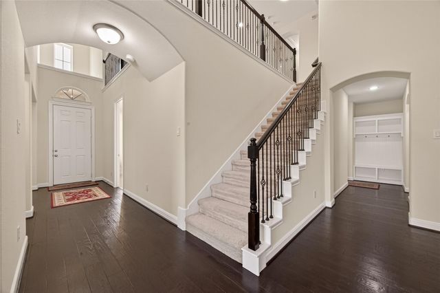 4002 Dogwood Canyon Lane, Sugar Land, TX 77479