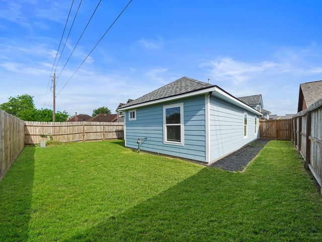 6431 Marinwood Drive, Houston, TX 77053