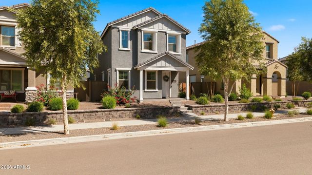 1918 W LARIAT Lane, Phoenix, AZ 85085