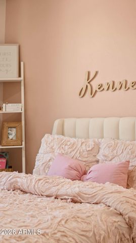 1918 W LARIAT Lane, Phoenix, AZ 85085