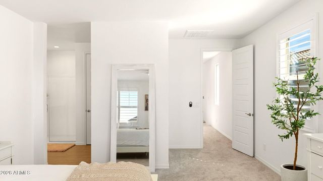 1918 W LARIAT Lane, Phoenix, AZ 85085