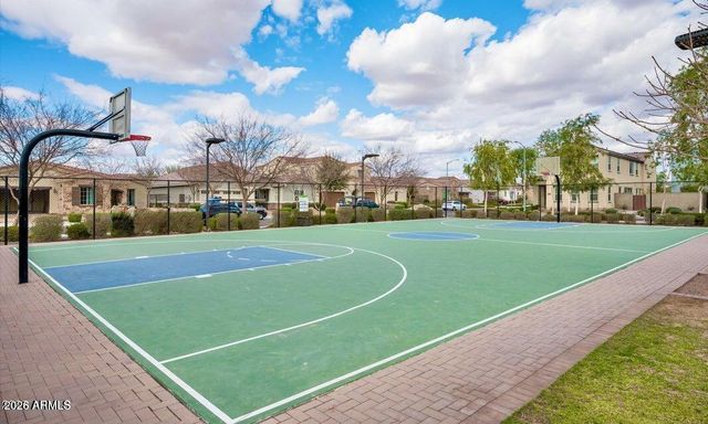 1918 W LARIAT Lane, Phoenix, AZ 85085