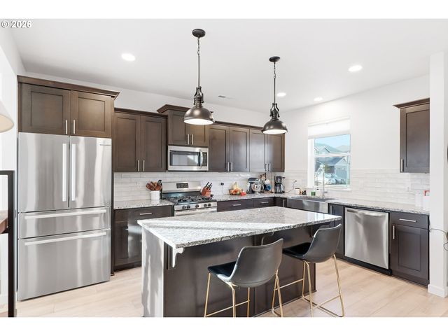 3109 S JASPER Dr, Cornelius, OR 97113