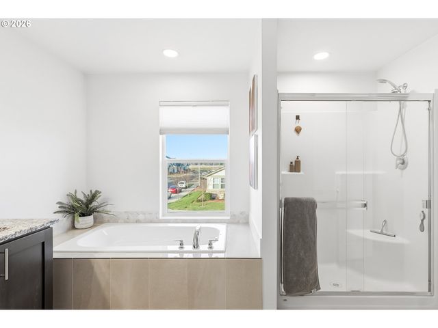 3109 S JASPER Dr, Cornelius, OR 97113