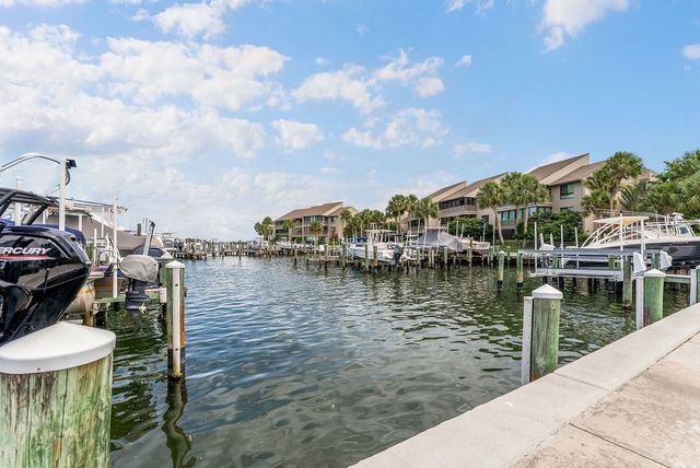1850 Bay Road 3G, Vero Beach, FL 32963