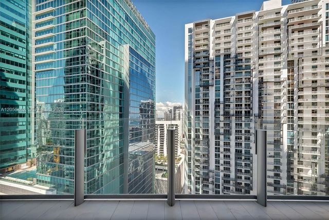 300 Biscayne Boulevard Way 3008W, Miami, FL 33131