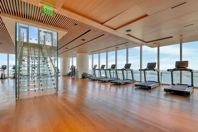 300 Biscayne Boulevard Way 3008W, Miami, FL 33131