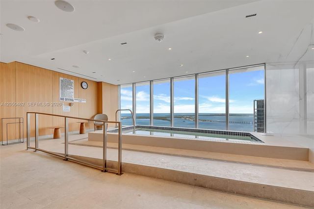 300 Biscayne Boulevard Way 3008W, Miami, FL 33131