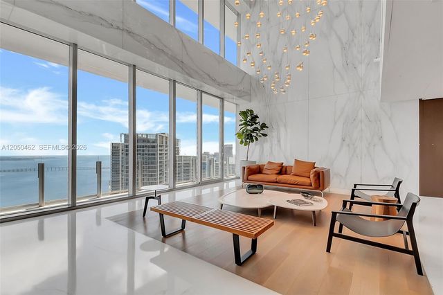 300 Biscayne Boulevard Way 3008W, Miami, FL 33131
