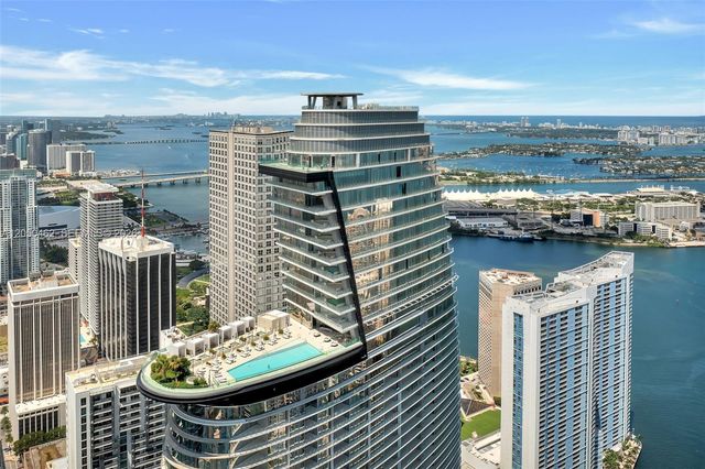 300 Biscayne Boulevard Way 3008W, Miami, FL 33131