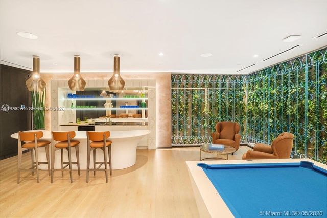 1000 Brickell Plz PH5807, Miami, FL 33131