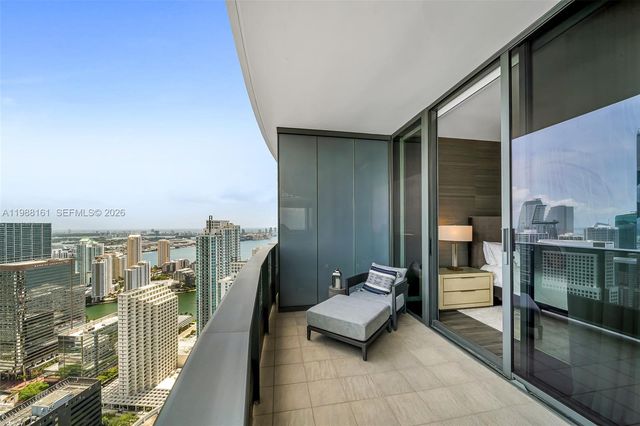 1000 Brickell Plz PH5807, Miami, FL 33131