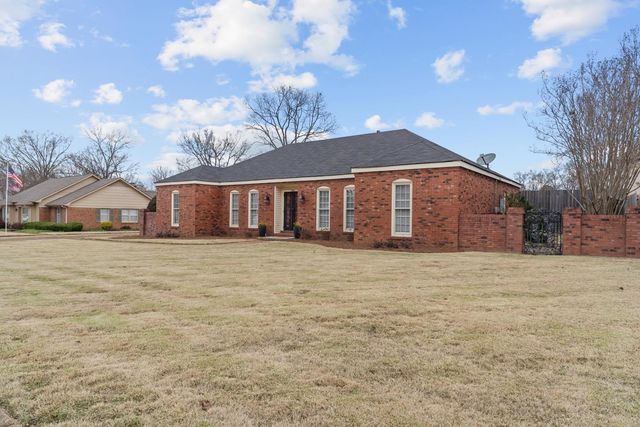 7648 STOUT RD, Germantown, TN 38138