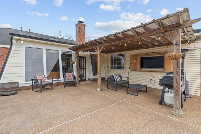 7648 STOUT RD, Germantown, TN 38138