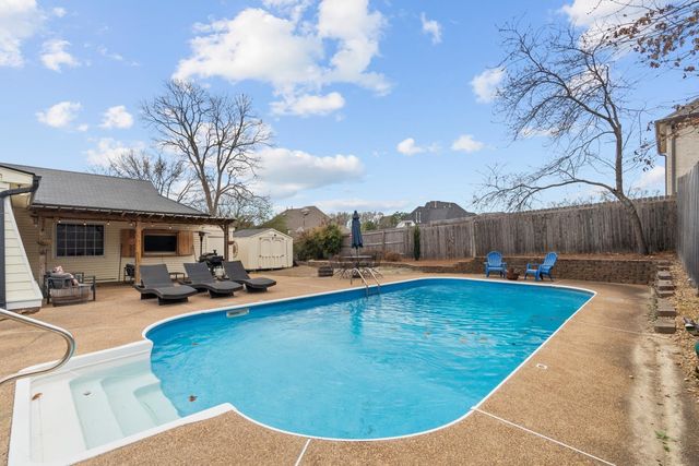 7648 STOUT RD, Germantown, TN 38138