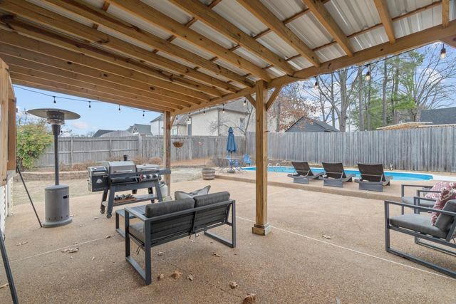 7648 STOUT RD, Germantown, TN 38138