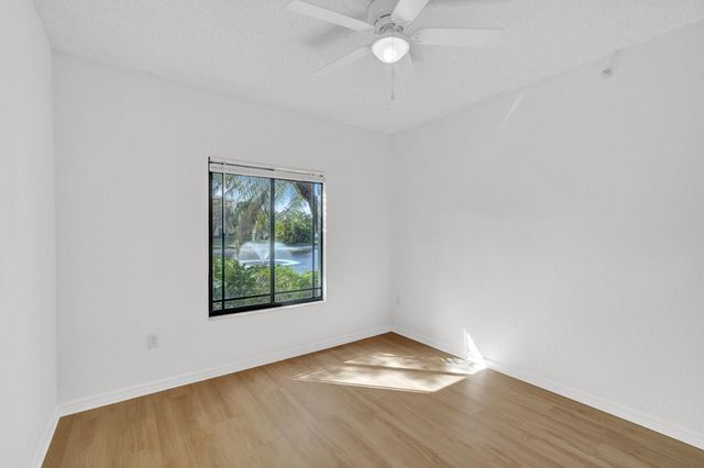 2728 Anzio Court 108, Palm Beach Gardens, FL 33410