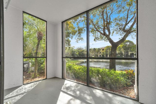 2728 Anzio Court 108, Palm Beach Gardens, FL 33410