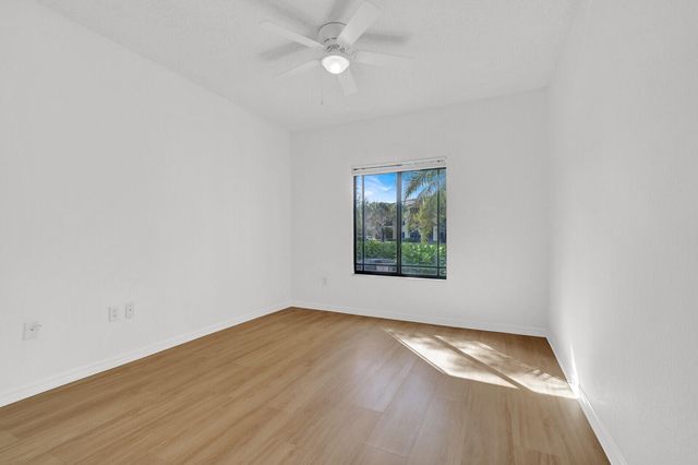 2728 Anzio Court 108, Palm Beach Gardens, FL 33410