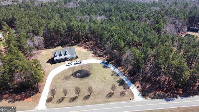 1370 Howard Lewis Road, White Plains, GA 30678