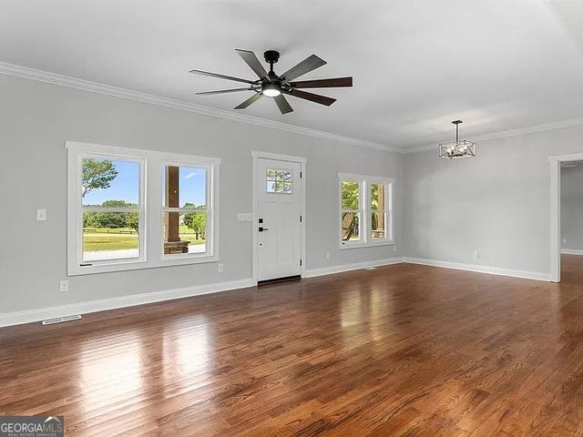 1370 Howard Lewis Road, White Plains, GA 30678