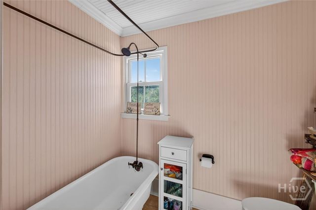 348 Lennies Pond Road, Ellabell, GA 31308