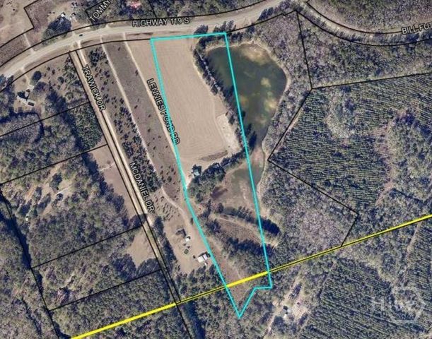 348 Lennies Pond Road, Ellabell, GA 31308