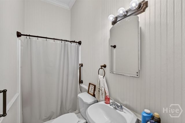 348 Lennies Pond Road, Ellabell, GA 31308