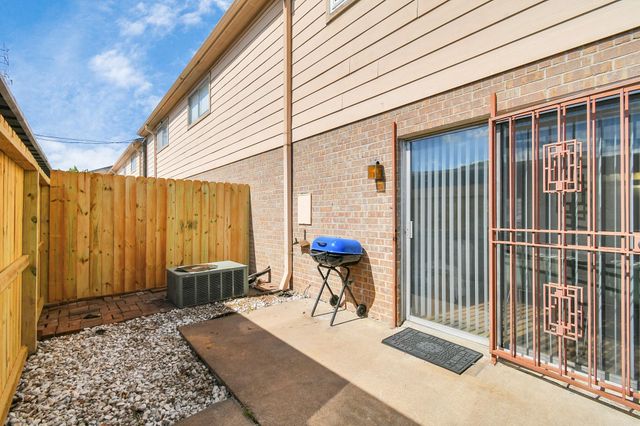 6111 Beverly Hill Street 62, Houston, TX 77057