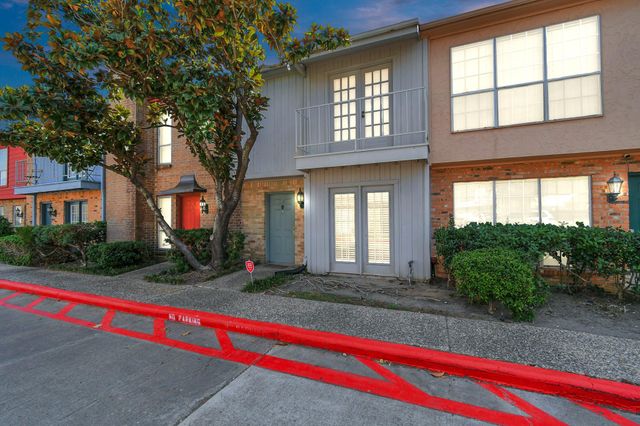 6111 Beverly Hill Street 62, Houston, TX 77057