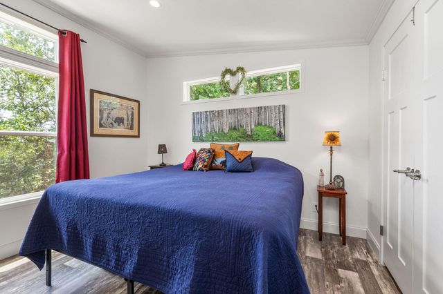 500 Briggs Road, Walnut Shade, MO 65771