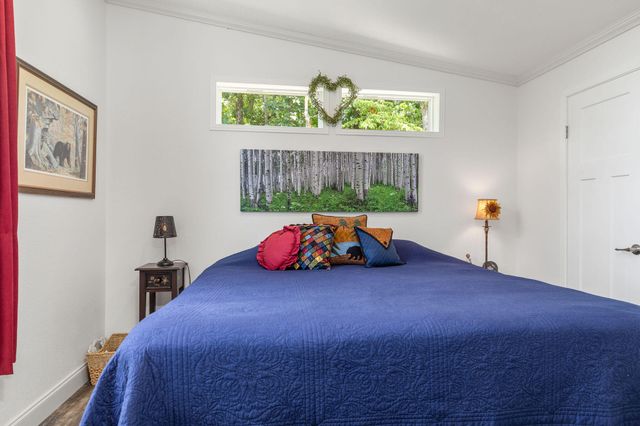 500 Briggs Road, Walnut Shade, MO 65771