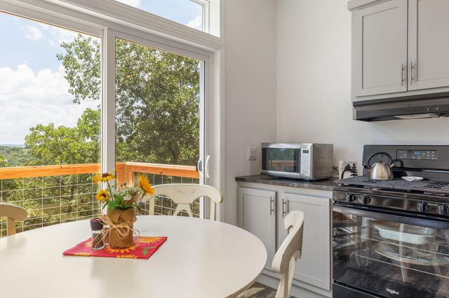 500 Briggs Road, Walnut Shade, MO 65771