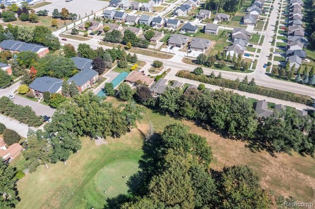 34457 Maple Lane Drive, Sterling Heights, MI 48312